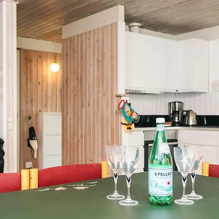 8 Person In Fårvang